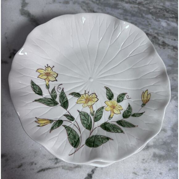 Vintage Rare Metlox Hand Painted Lolus Honeysuckle Ruffled Edge Plates Set - Picture 2 of 8